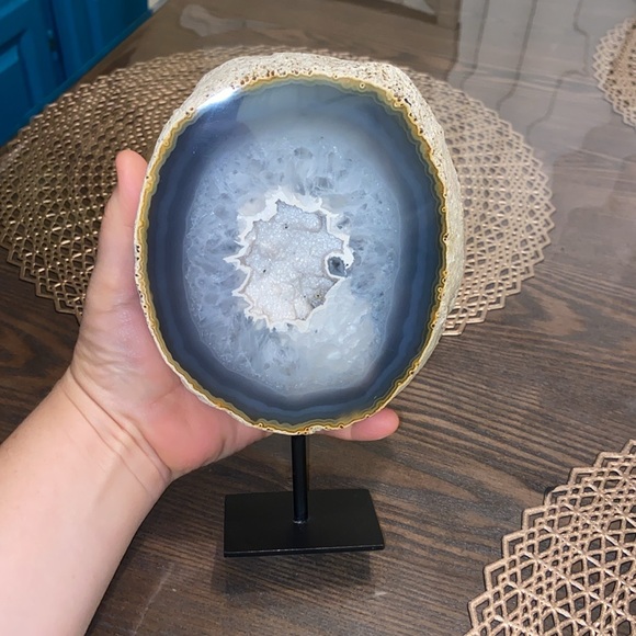AGATE GEODE NATURAL STONE ON STAND - Picture 3 of 10